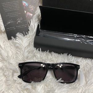 Brand new in box MVMT reveler sunglasses